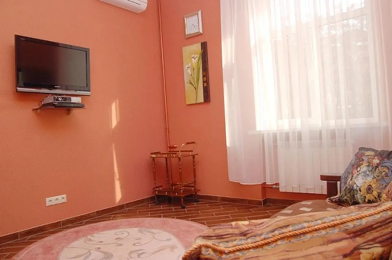 Sofiivs'Ka Street, 1,, Apartment Kyiv